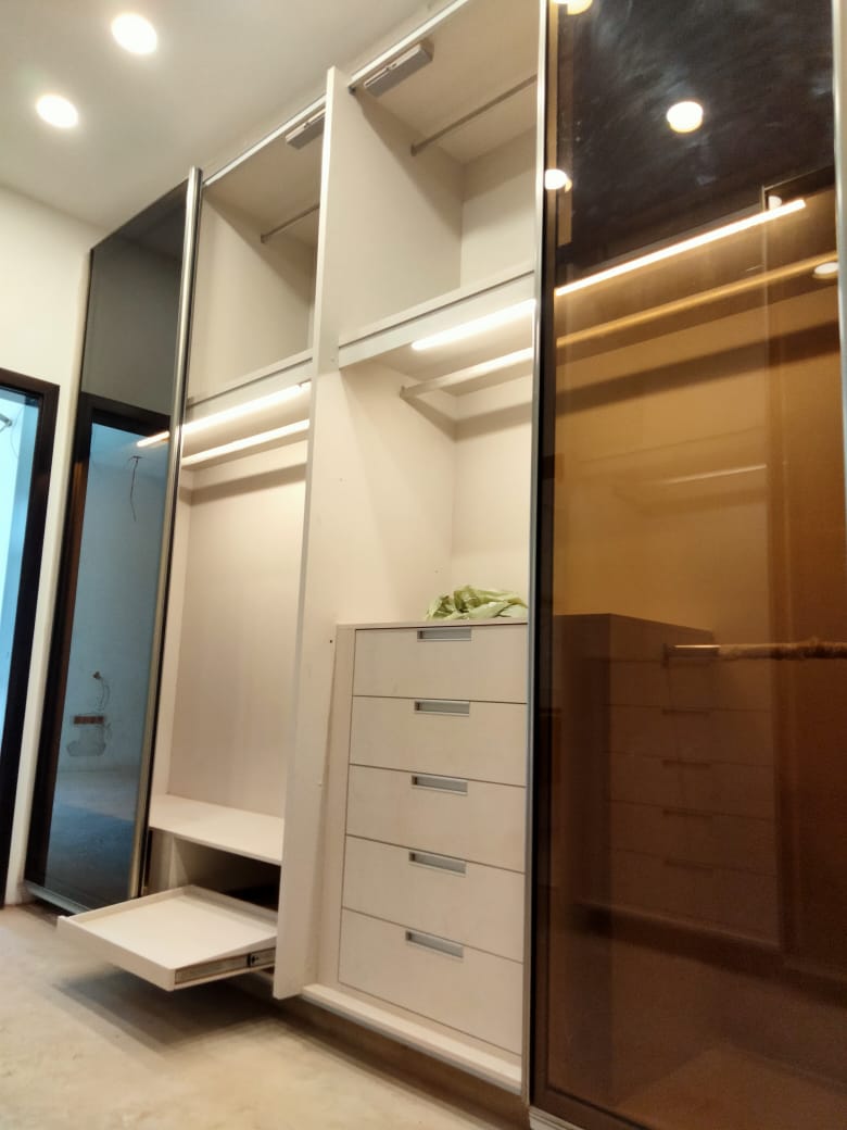 Dressing Suite in Karachi by Orchid Kitchen & Interior