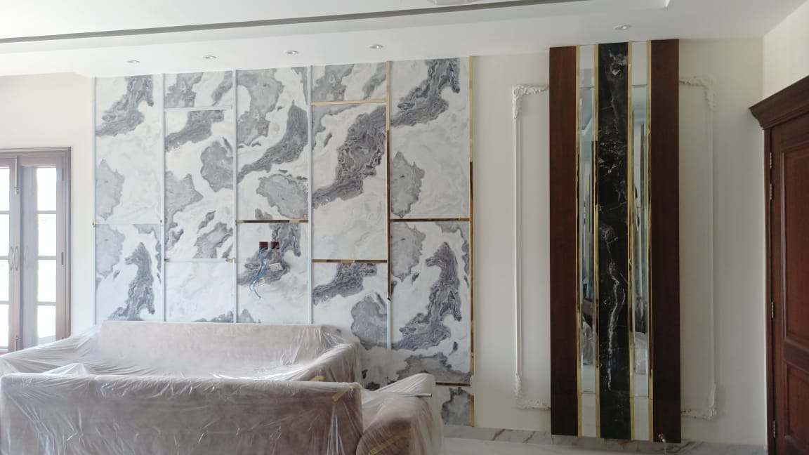 Walk-in Closet in Karachi by Orchid Kitchen & Interior